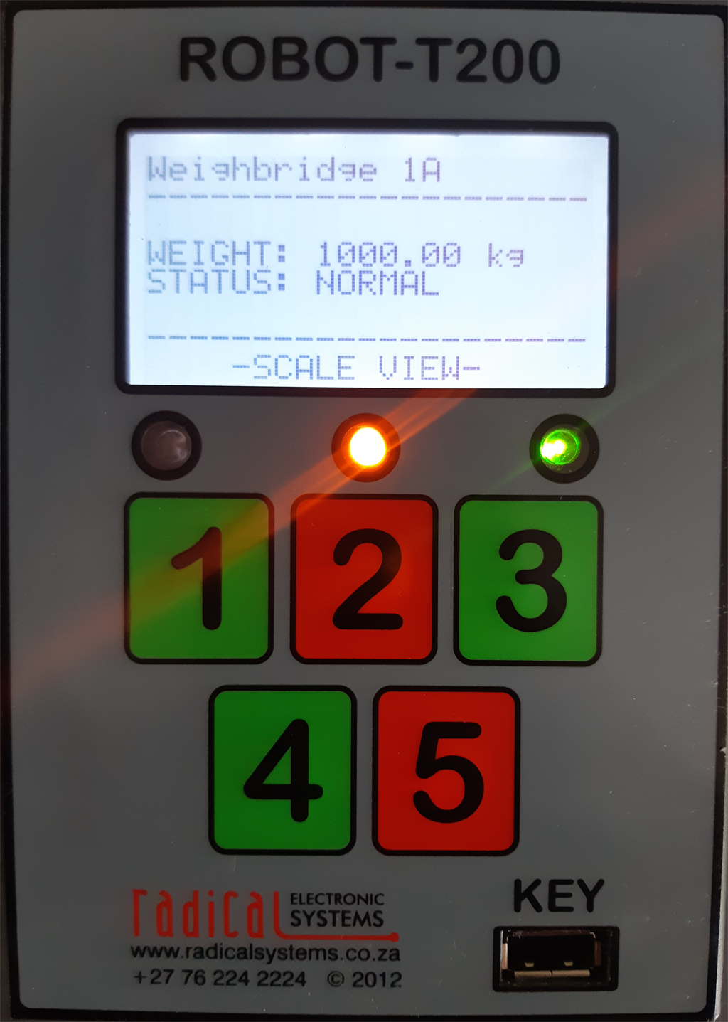 Robot T201 — palletizing